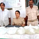 तुरकौलिया पुलिस ने 80 लीटर देसी चुलाई शराब के साथ धंधेबाज को किया गिरफ्तार