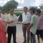 जिलास्तरीय टीम ने अवर निबंधन कार्यालय का किया निरीक्षण