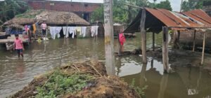 बाढ़ संभावित क्षेत्रों में आपात स्थिति से निपटने के लिए बचाव एवं राहत टीम  तैनात