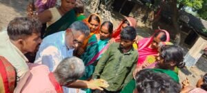 हेलीकॉप्टर दर्शन, फोटो-वीडियो करने के बदले बाढ़ पीड़ितों के बीच राहत चलाए सरकार  : माले