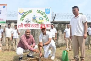 एसएसबी 21वीं वाहिनी सेनानायक सहित, जवानों ने गांधी जयंती पर लिया, स्वच्छता शपथ : ‘एक पेड़ माँ के नाम’ वृक्षारोपण