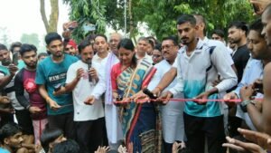 बेतिया में महामैराथन दौड़ प्रतियोगिता का महापौर ने किया उद्घाटन