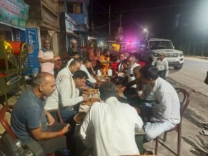 एकमा के त्रिदेव मंदिर में तीन दिवसीय विशाल भंडारे का संकल्प, श्रद्धालुओं को मिलेगा प्रसाद
