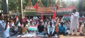 किसानों और नागरिक समाज ने विरोध मार्च के बजाय धरना देकर राष्ट्रपति से किया मांग
